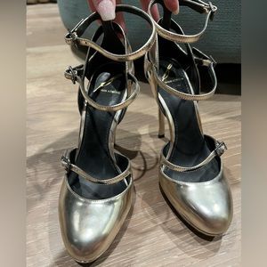 Brian Atwood Metallic Shoes Size 6 / 36